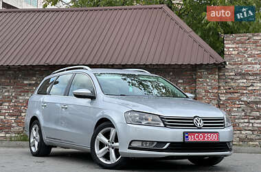Volkswagen Passat 2013 Volkswagen Passat 2013
