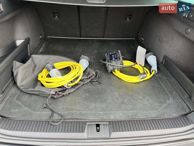 Універсал Volkswagen Passat 2018 в Радивиліві