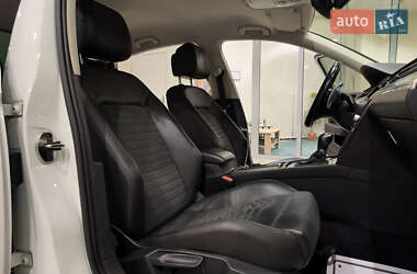 Седан Volkswagen Passat 2015 в 