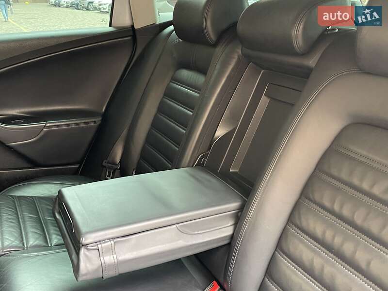 Універсал Volkswagen Passat 2008 в Вінниці