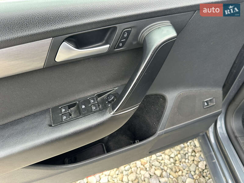 Універсал Volkswagen Passat 2014 в Івано-Франківську