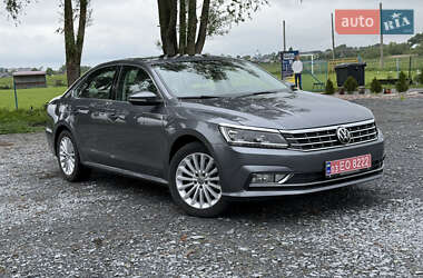 Седан Volkswagen Passat 2016 в 