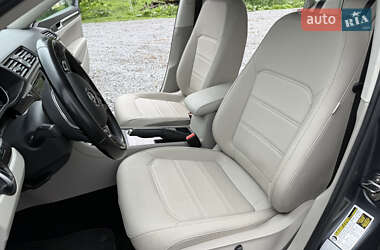 Седан Volkswagen Passat 2016 в 