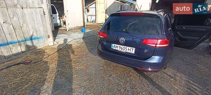 Универсал Volkswagen Passat 2016 в Звягеле
