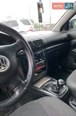 Седан Volkswagen Passat 1997 в 