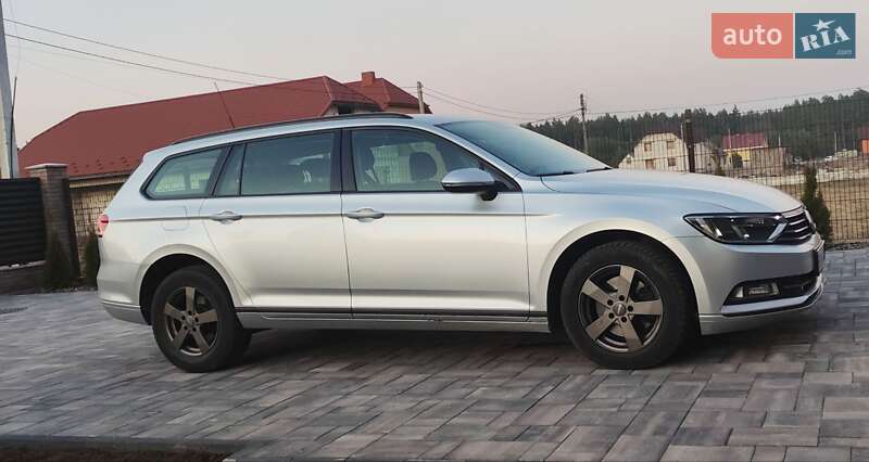Універсал Volkswagen Passat 2018 в Рівному