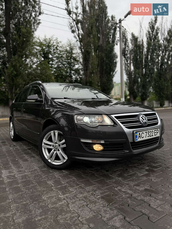 Универсал Volkswagen Passat 2010 в 