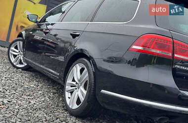 Универсал Volkswagen Passat 2012 в 