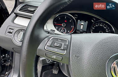 Универсал Volkswagen Passat 2012 в 