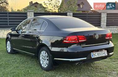 Седан Volkswagen Passat 2011 в 