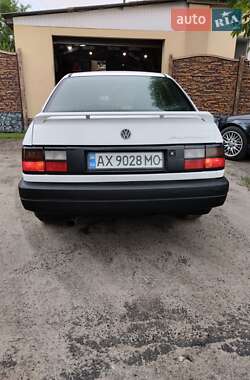 Седан Volkswagen Passat 1989 в 