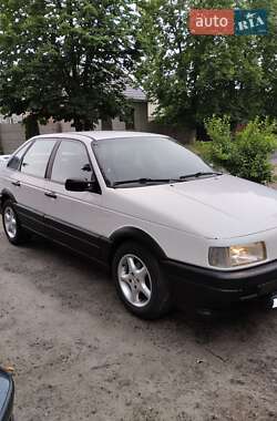 Седан Volkswagen Passat 1989 в 