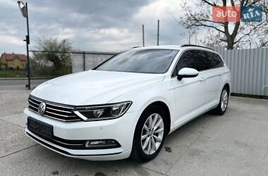 Універсал Volkswagen Passat 2017 в 