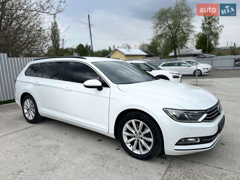 Универсал Volkswagen Passat 2017 в Дрогобыче
