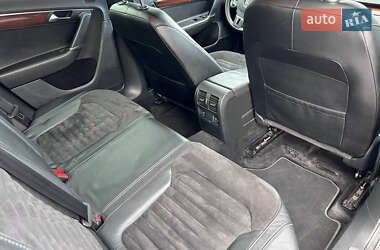 Седан Volkswagen Passat 2013 в 