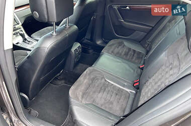 Седан Volkswagen Passat 2013 в 