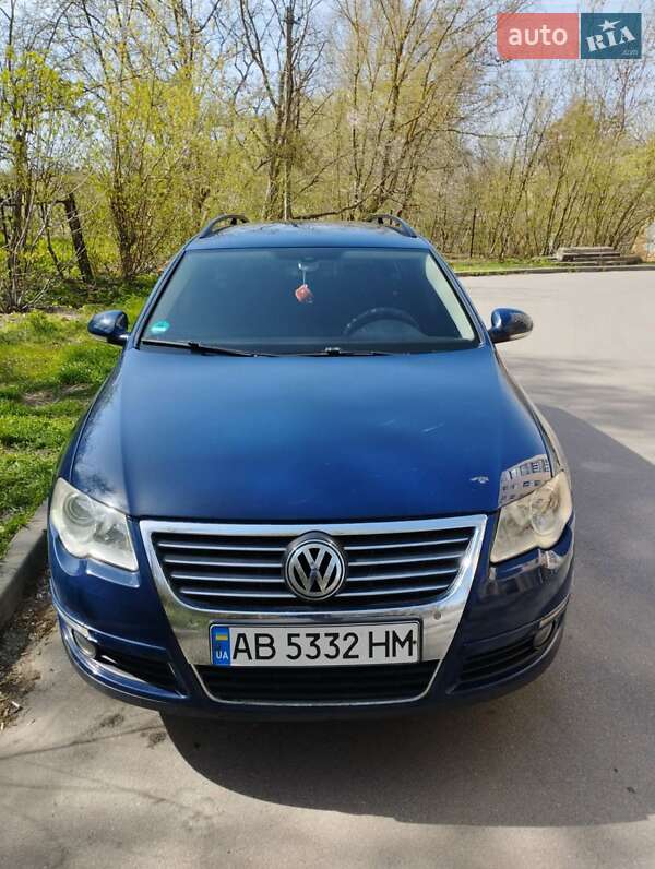 Універсал Volkswagen Passat 2005 в Вінниці