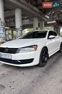 Седан Volkswagen Passat 2011 в Одесі