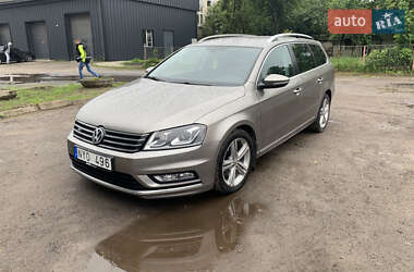 Универсал Volkswagen Passat 2013 в Львове