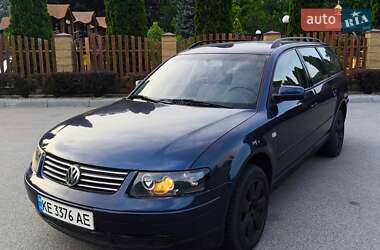 Універсал Volkswagen Passat 2000 в Дніпрі