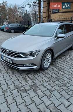 Універсал Volkswagen Passat 2015 в Ковелі