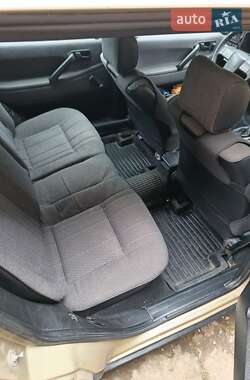 Универсал Volkswagen Passat 1989 в 