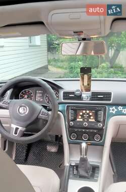 Седан Volkswagen Passat 2014 в 