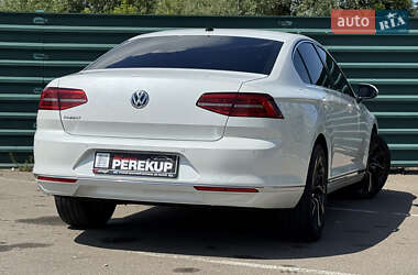 Седан Volkswagen Passat 2018 в 
