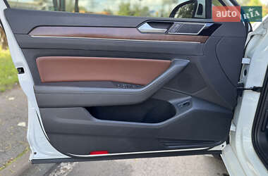 Седан Volkswagen Passat 2018 в 