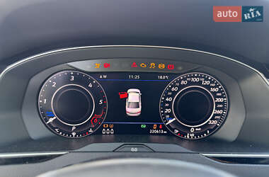 Седан Volkswagen Passat 2018 в 
