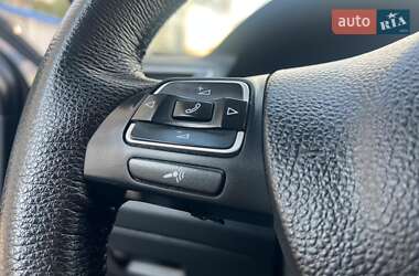 Седан Volkswagen Passat 2012 в 