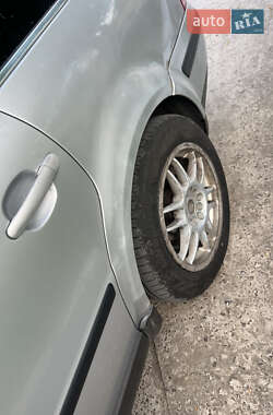 Универсал Volkswagen Passat 2004 в 