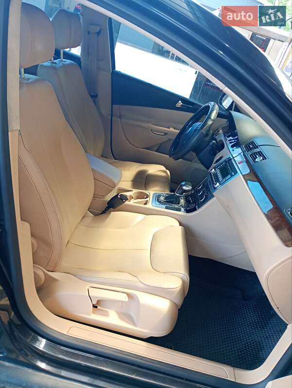 Седан Volkswagen Passat 2007 в Олександрії