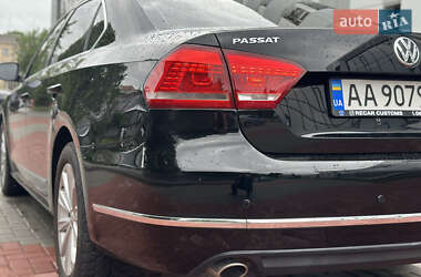 Седан Volkswagen Passat 2012 в 