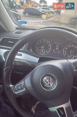 Volkswagen Passat 2012 Volkswagen Passat 2012