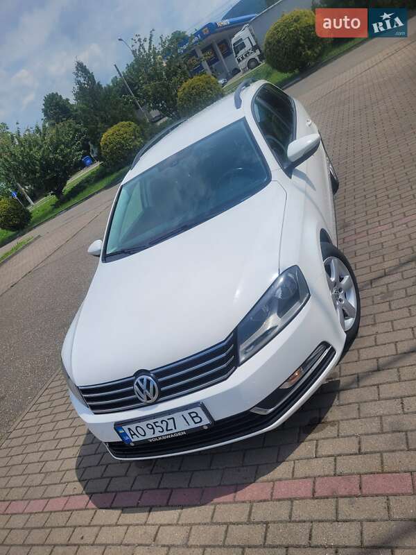 Volkswagen Passat 2013 Volkswagen Passat 2013
