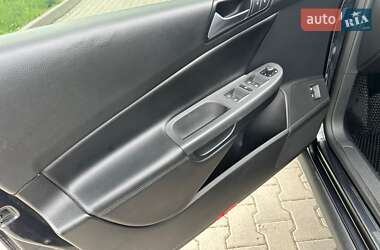Седан Volkswagen Passat 2009 в 