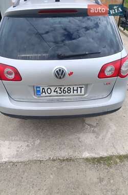 Универсал Volkswagen Passat 2005 в Тячеве