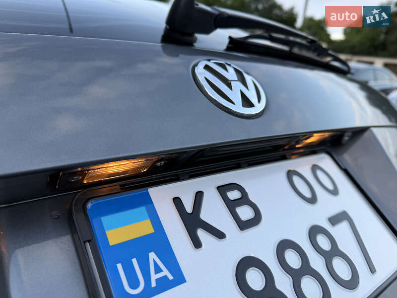 Універсал Volkswagen Passat 2005 в Вінниці
