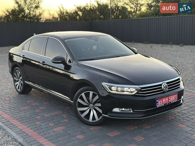 Седан Volkswagen Passat 2019 в Береговому