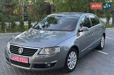 Седан Volkswagen Passat 2008 в Полтаві