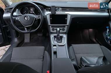 Седан Volkswagen Passat 2018 в 