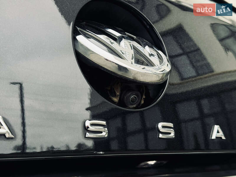 Універсал Volkswagen Passat 2019 в Львові