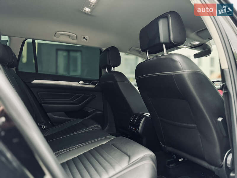 Універсал Volkswagen Passat 2019 в Львові