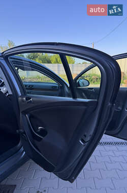 Седан Volkswagen Passat 2007 в 