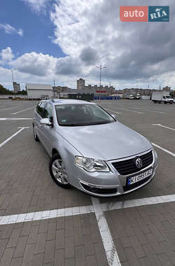 Универсал Volkswagen Passat 2006 в 