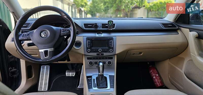 Универсал Volkswagen Passat 2014 в Черноморске фото 12 Универсал Volkswagen Passat 2014 в Черноморске