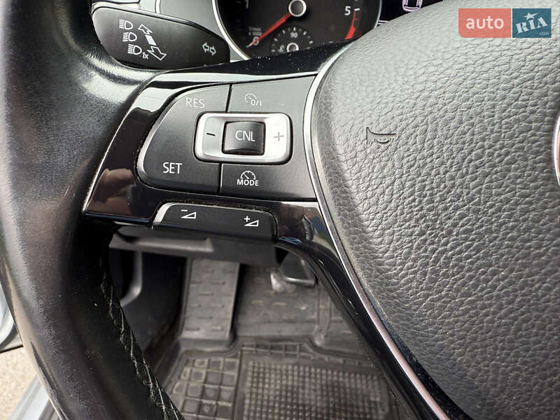 Универсал Volkswagen Passat 2016 в Виннице фото 21 Универсал Volkswagen Passat 2016 в Виннице