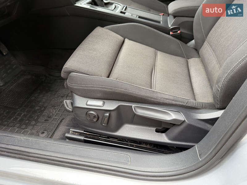 Универсал Volkswagen Passat 2016 в Виннице фото 26 Универсал Volkswagen Passat 2016 в Виннице