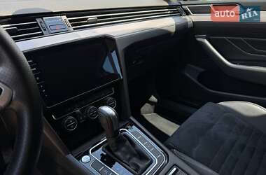 Универсал Volkswagen Passat 2020 в 